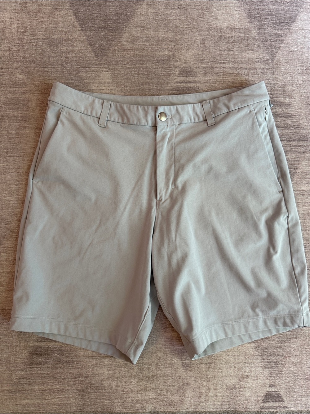 lululemon | Commission Classic-Fit Short 9" Warpstreme Light Gray Size 34